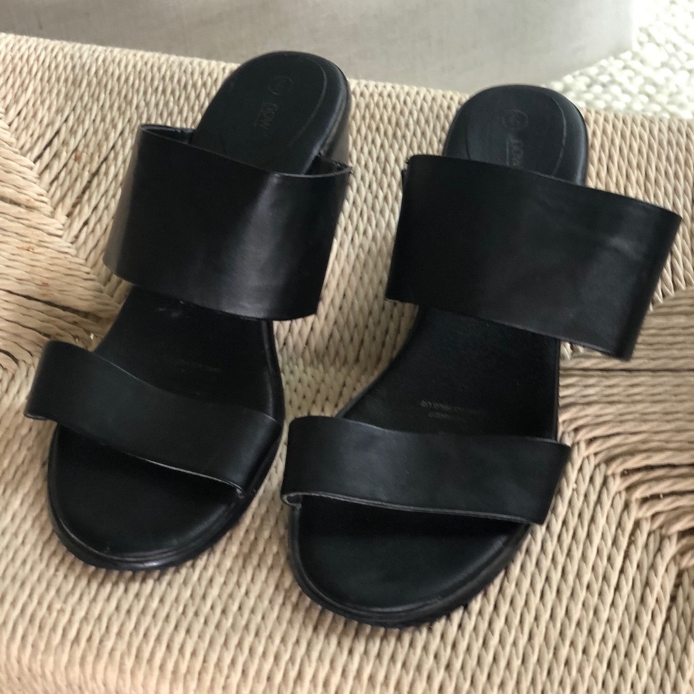 Women's Black Sandal Mules Size 9 Made in Australia